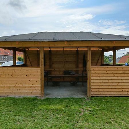 Хостел Stoberiet Свендборг Экстерьер фото A wooden gazebo